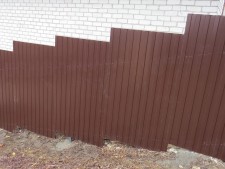 Установка заборов из металлопрофиля