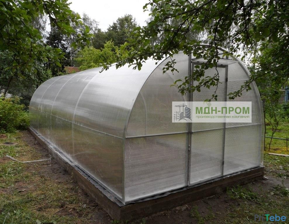 Нестандартные и арочные теплицы