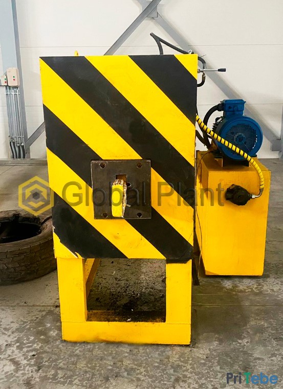 Гидравлическая выдерга бортовых колец