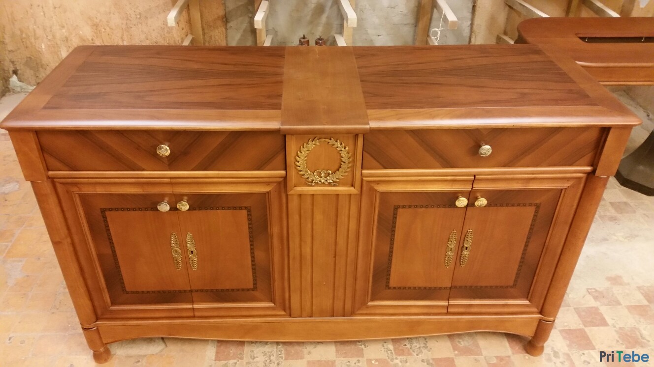 Покраска, реставрация, изготовление мебели.