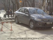 Установка барьеров парковочных, парковочных блокираторов